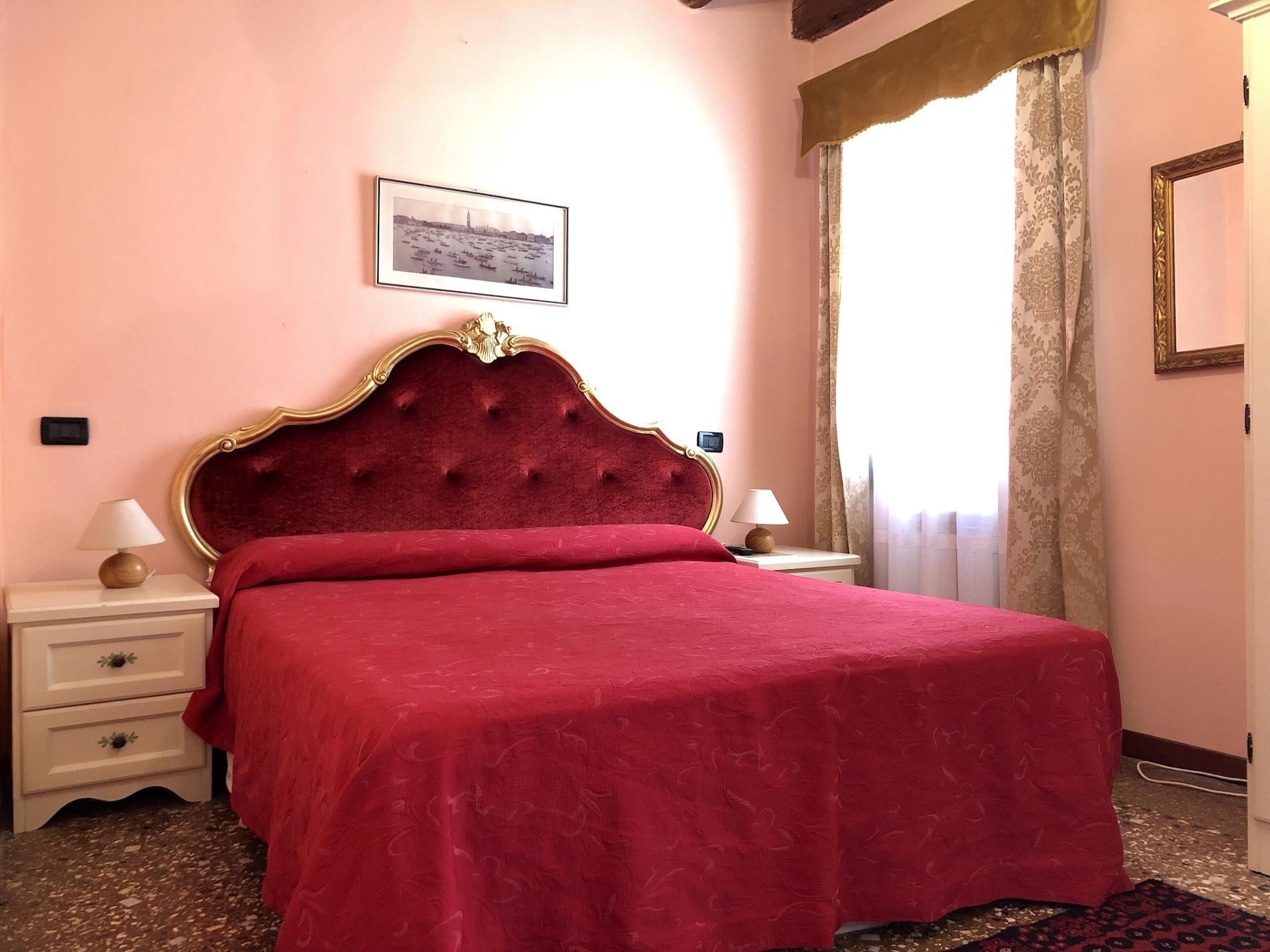 Alloggi Serena Venice Luaran gambar