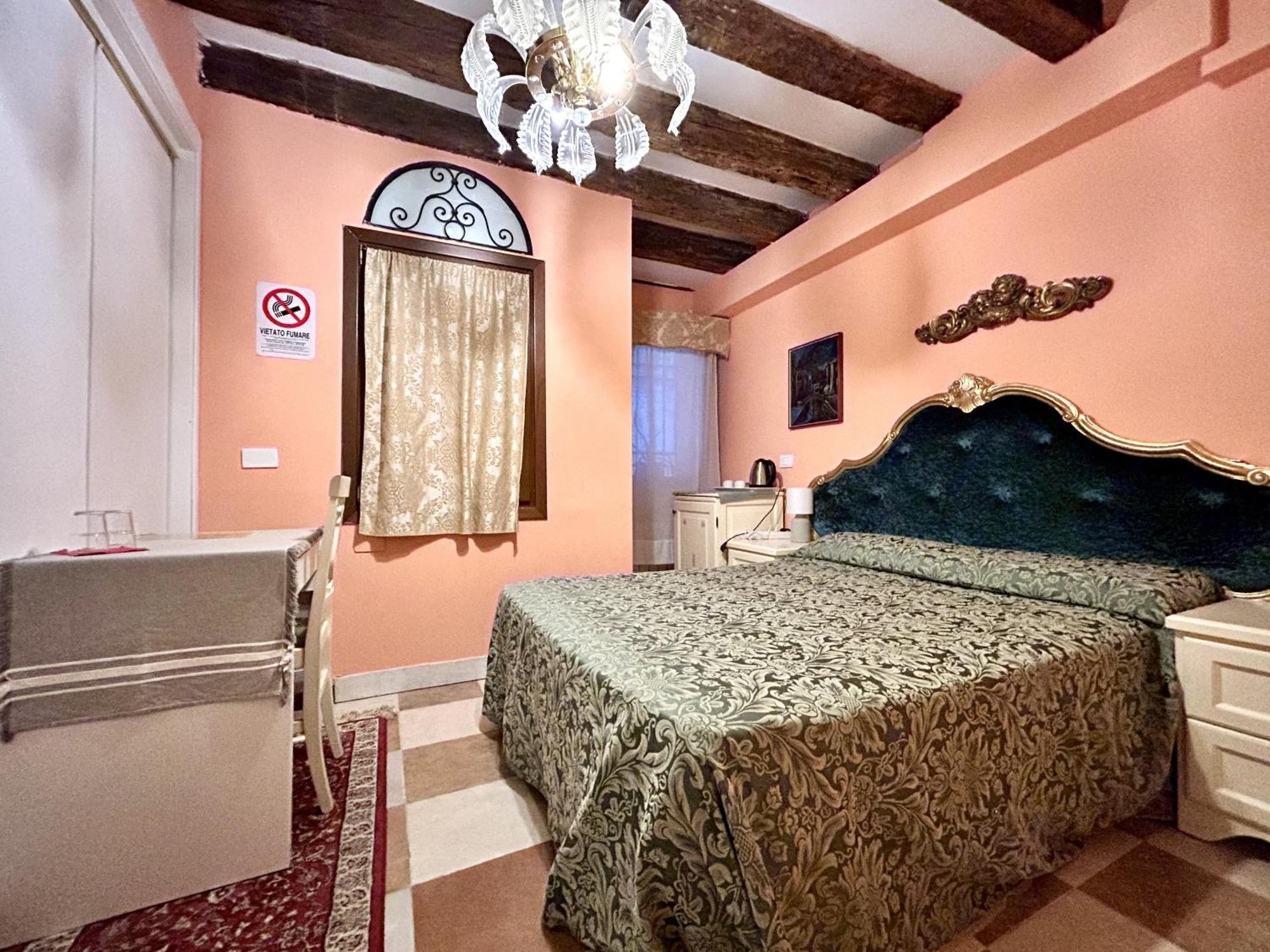 Alloggi Serena Venice Bilik gambar