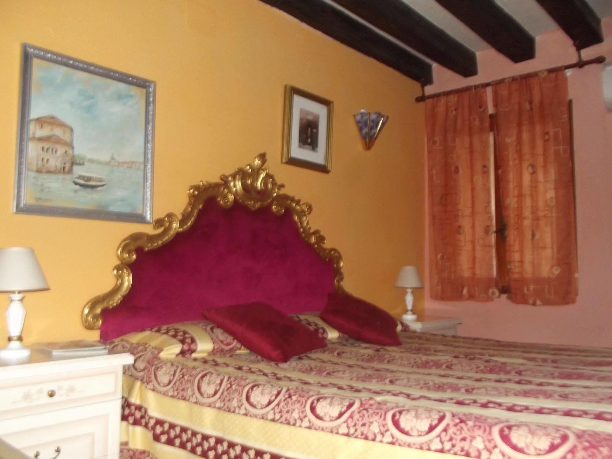 Alloggi Serena Venice Luaran gambar