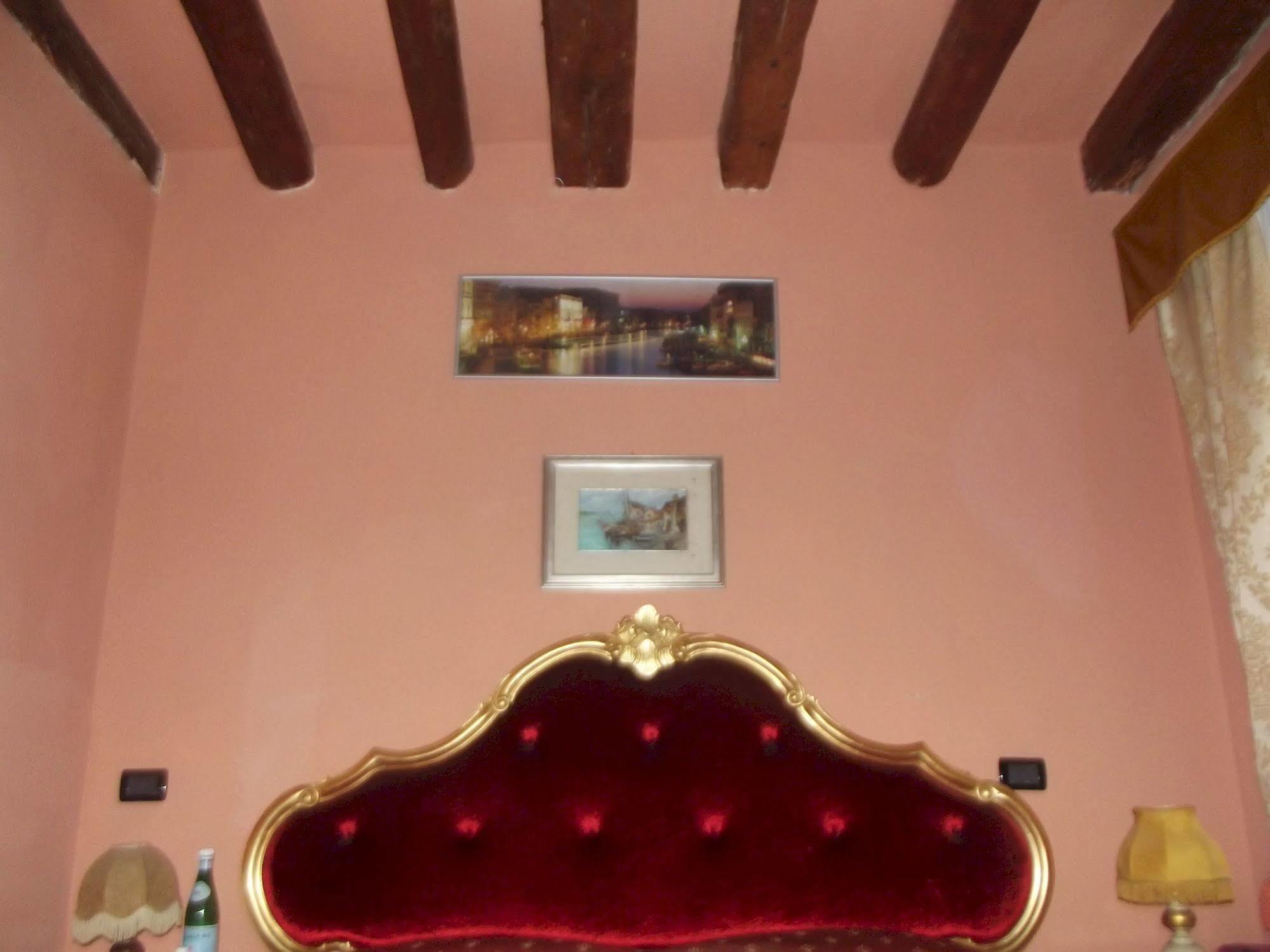Alloggi Serena Venice Luaran gambar